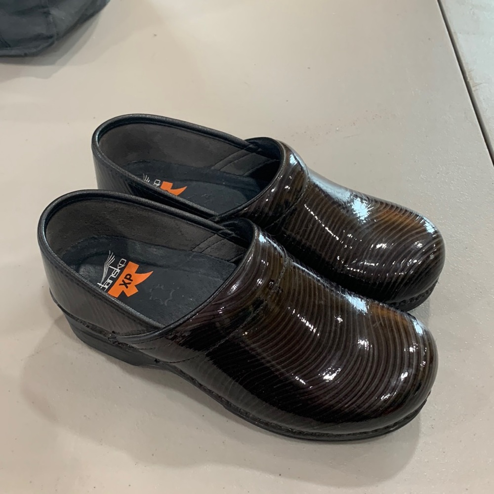 Dansko Womens black shoes 38